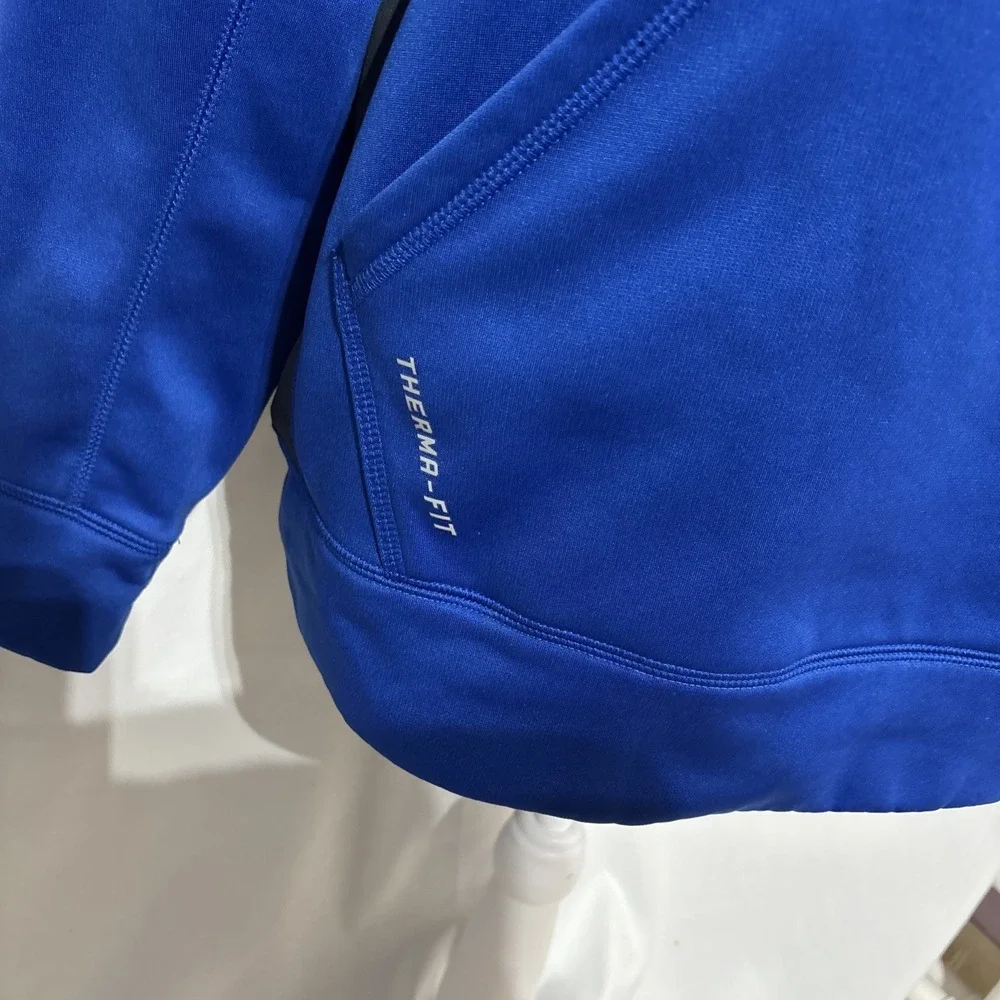 Nike therma fit